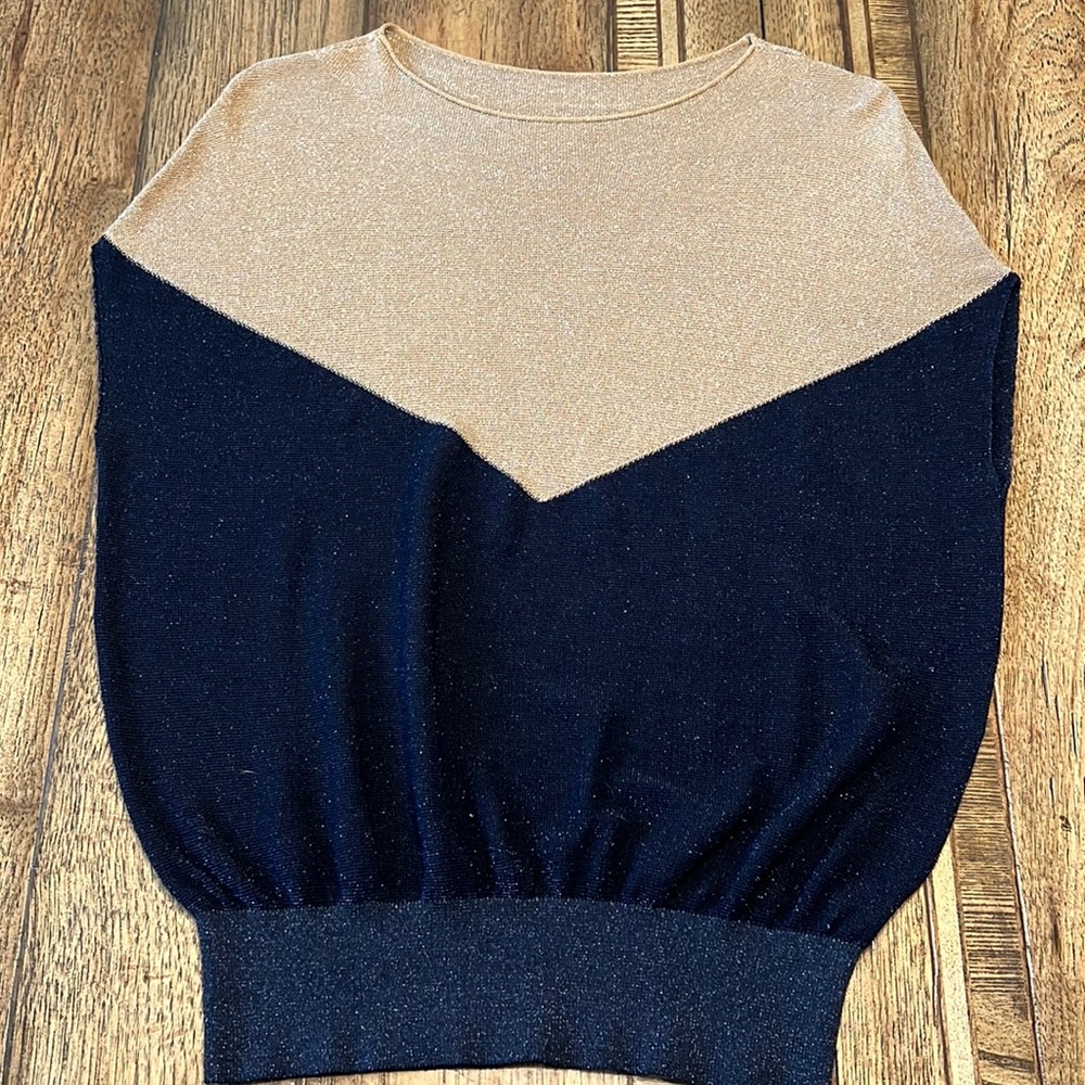 Cap sleeve blouse